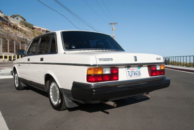 1990 Volvo 240 - photo 4