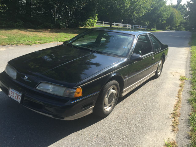1990 Ford Thunderbird 35 Anniversary Edition - photo 3
