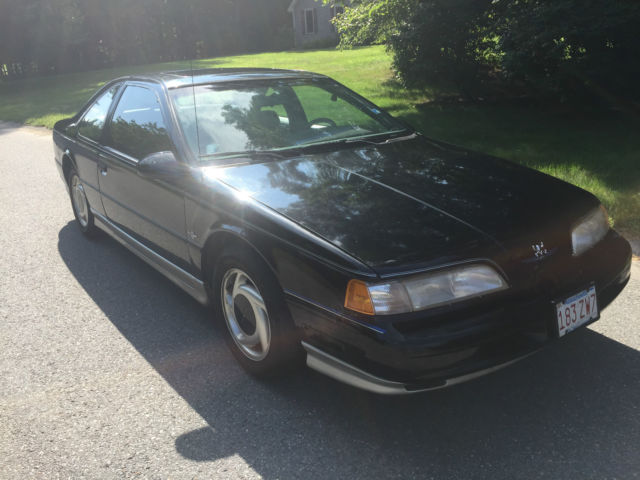1990 Ford Thunderbird 35 Anniversary Edition - photo 4