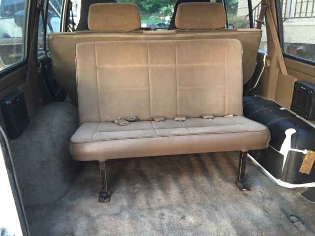 1990 Mitsubishi Montero LS - photo 10