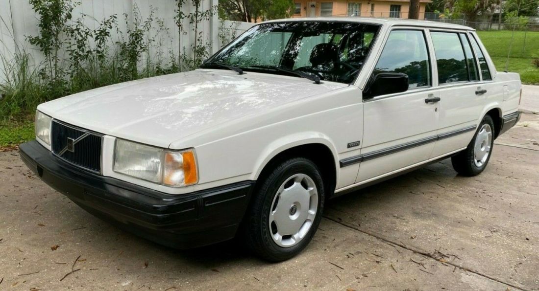 RARE 1990 Volvo 740 White 4D Sedan Built in Sweden 1990 Volvo 740