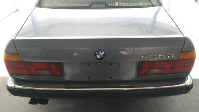 1991 BMW 7-Series Sedan - photo 11