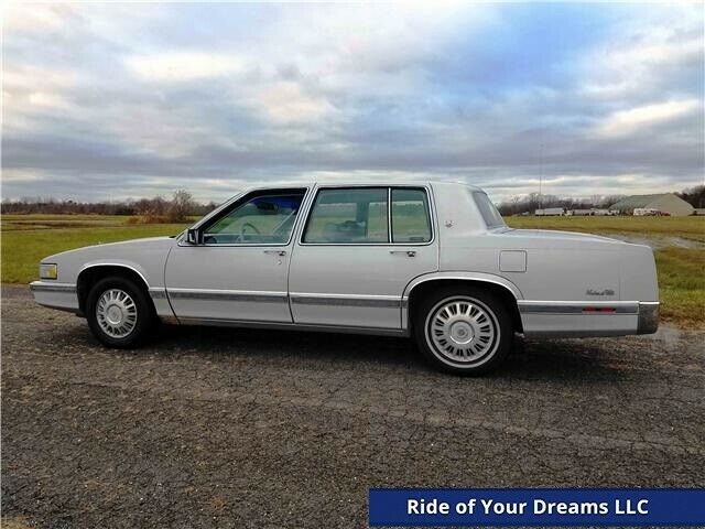 1991 Cadillac DeVille -- - photo 10