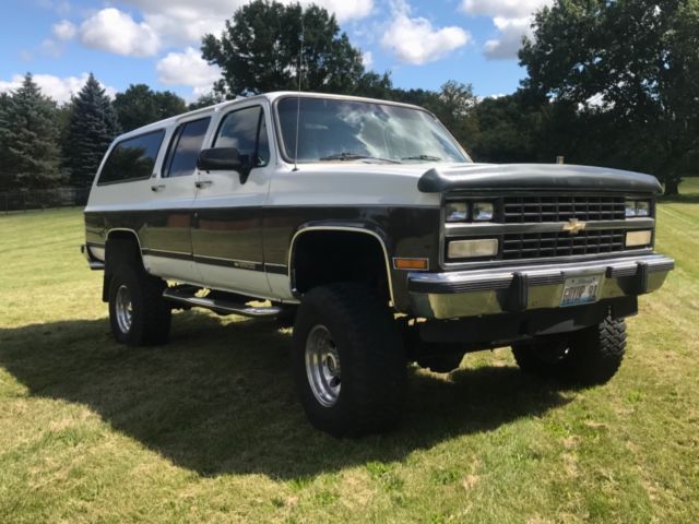 RARE 1991 CHEVY SUBURBAN 2500 4x4 LOW Miles 99% RUST-FREE Must SEE/Read Upgrades 1991 Chevrolet Suburban 2500