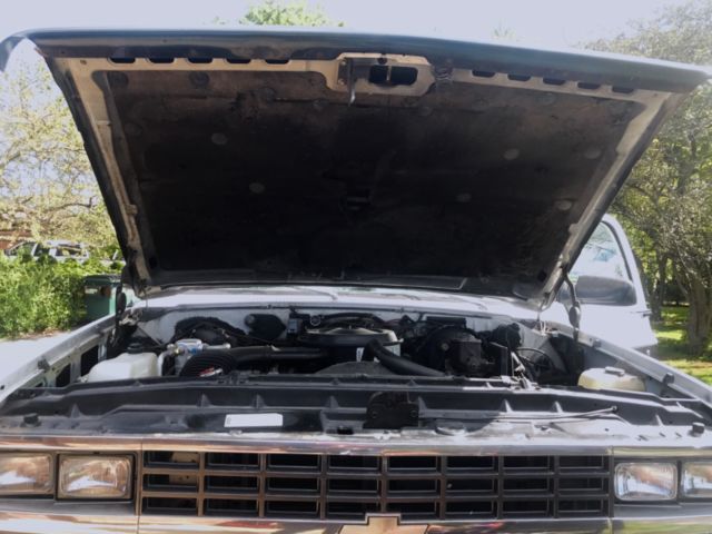 1991 Chevrolet Suburban 2500 - photo 3