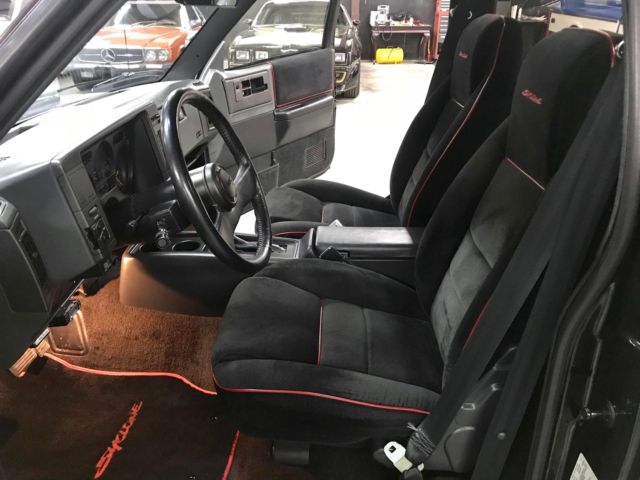 1991 GMC Sonoma Syclone - photo 13