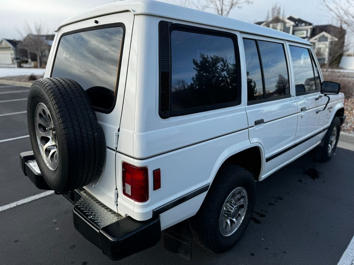 1991 Mitsubishi Montero - photo 3