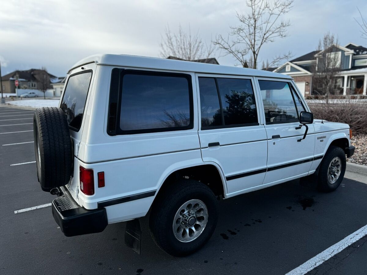 1991 Mitsubishi Montero - photo 5