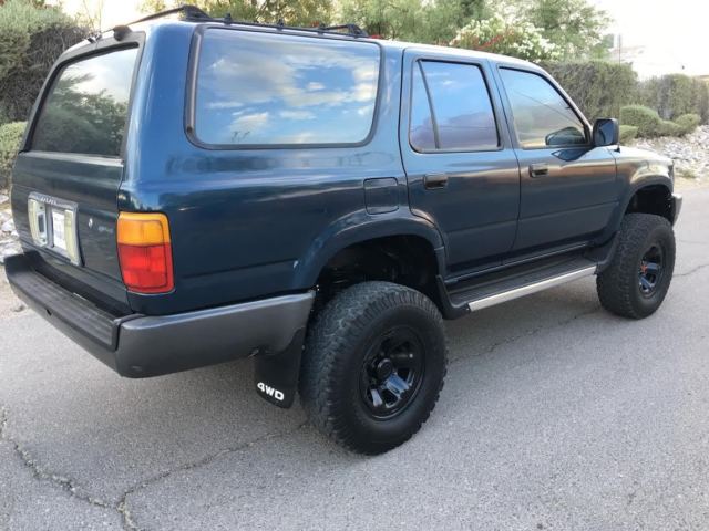 1991 Toyota 4Runner SR5 Sport Utility 4-Door - photo 3