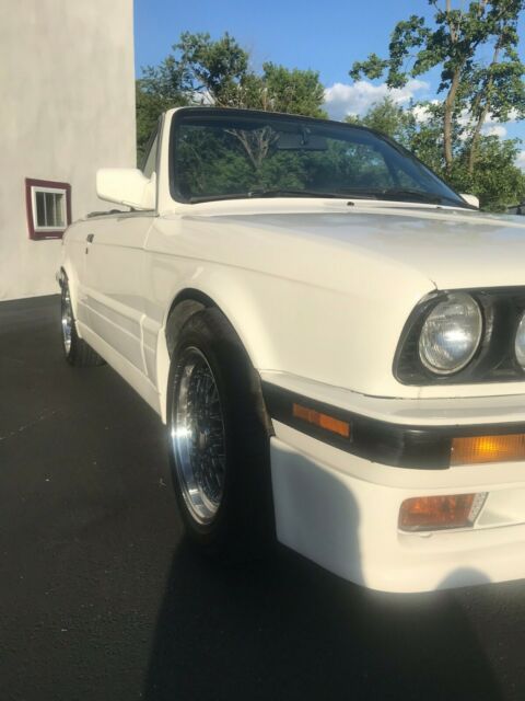 1992 BMW 3-Series 318iC - photo 4