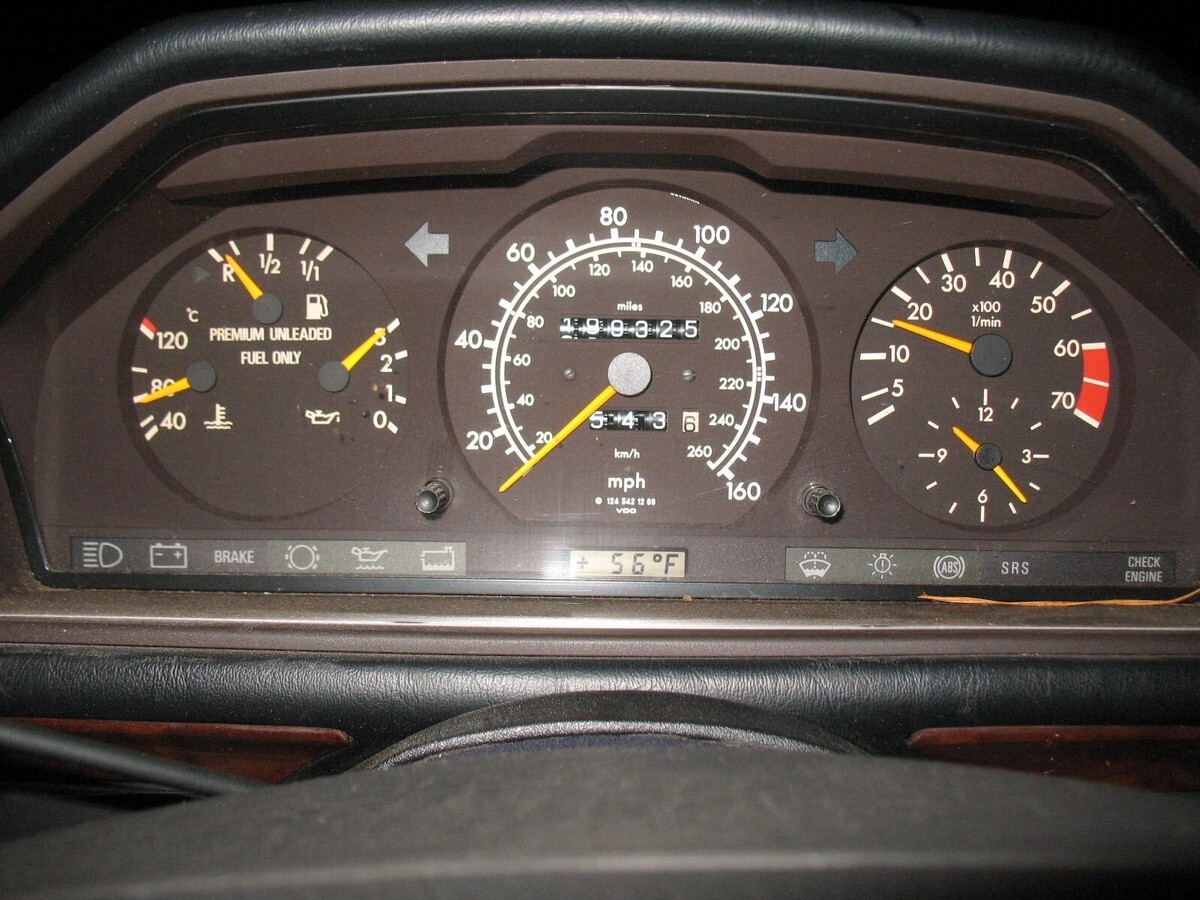 1992 Mercedes-Benz E-Class - photo 9