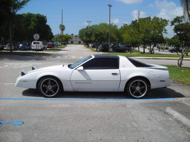 1992 Pontiac Firebird - photo 2