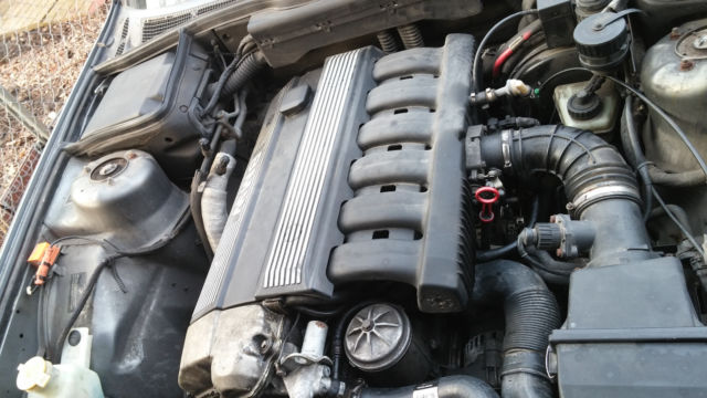 1993 BMW 5-Series 525i - photo 5