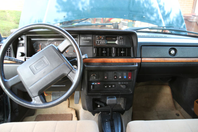1993 Volvo 240 - photo 9
