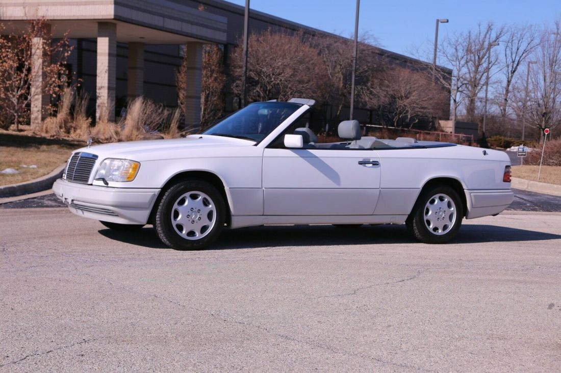 1994 Mercedes-Benz E-Class Convertible - photo 10