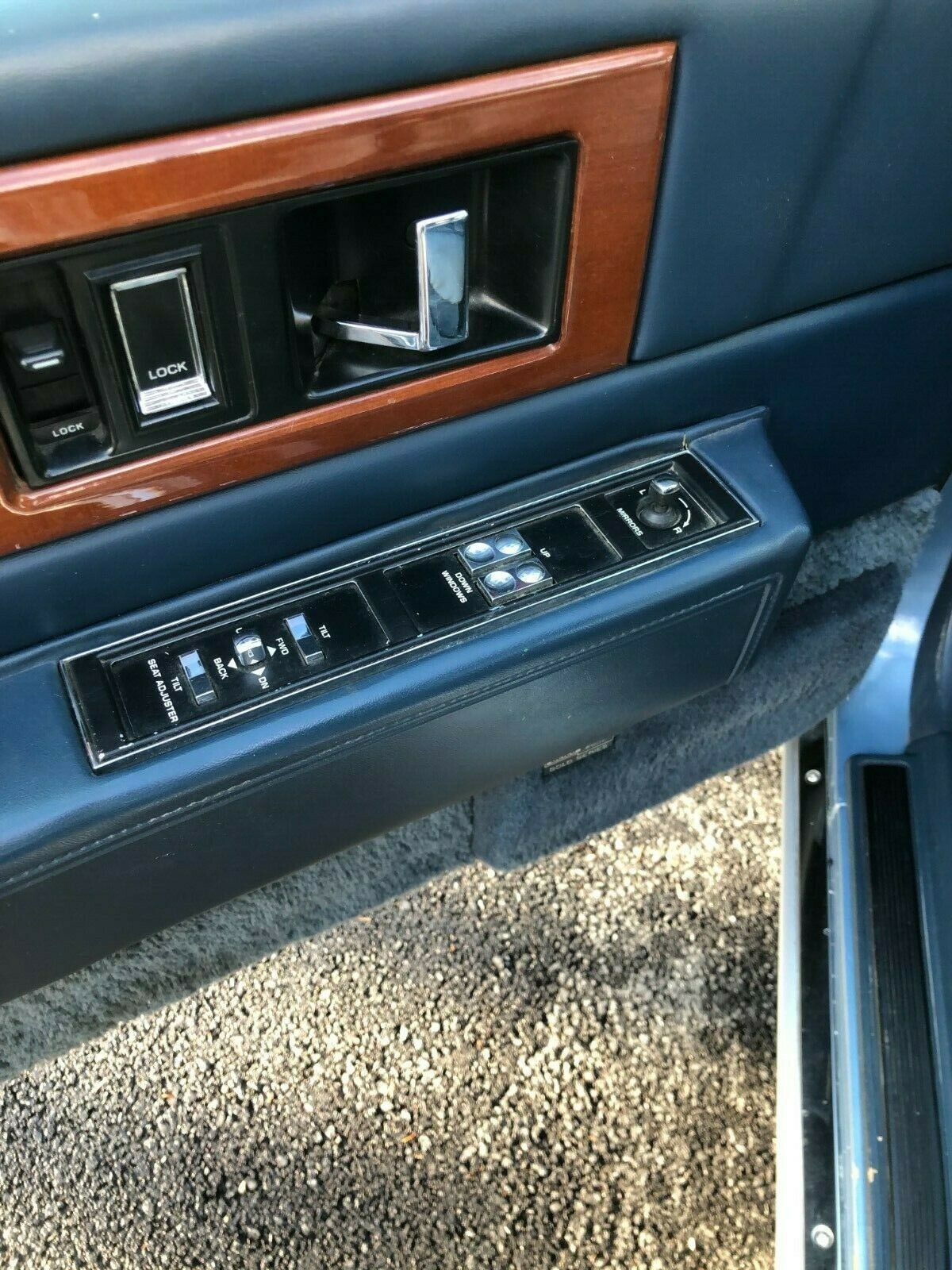 1991 Cadillac DeVille - photo 7