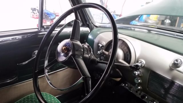 1950 Oldsmobile Eighty-Eight Futuramic Deluxe Hardtop Convertible - photo 5