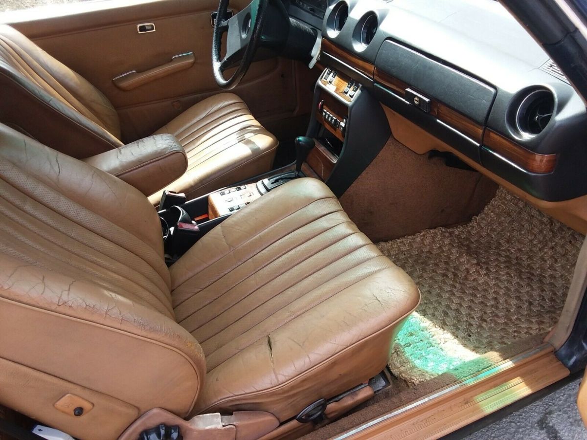 1982 Mercedes-Benz 300-Series W123 - photo 12