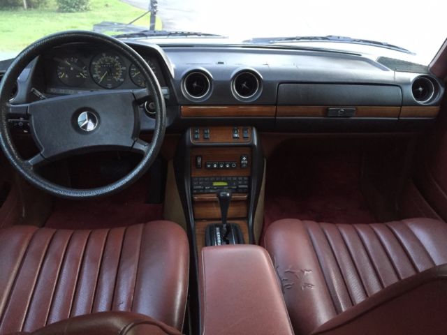 1984 Mercedes-Benz 300-Series - photo 7