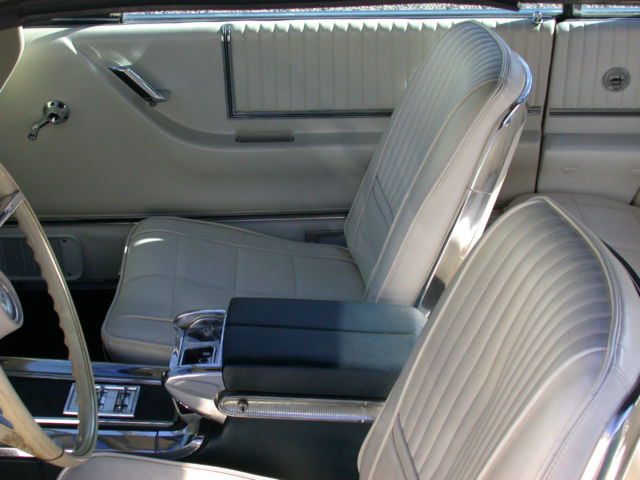 1966 Ford Thunderbird - photo 7