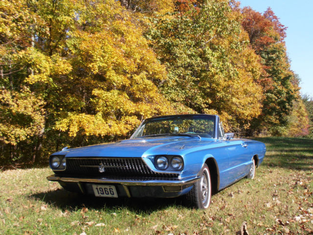 1966 Ford Thunderbird CONVERTIBLE - photo 2