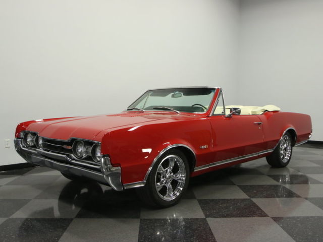 RARE 442 CONVERTIBLE, FRAME-OFF RESTO, 455 V8, 4 SPD, FACTORY CORRECT COLORS! 1967 Oldsmobile 442