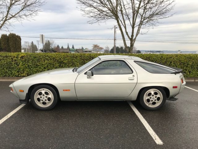 RARE 49K EURO IMPORT SUNROOF DELETE, FRESH TIMING BELT WATER PUMP SERVICES++ 1983 Porsche 928 928S EURO