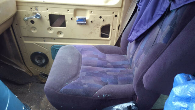 1985 Ford E-Series Van XL - photo 10