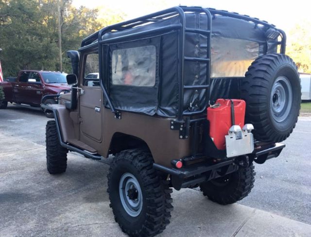 1983 Toyota Land Cruiser FJ40 - photo 3
