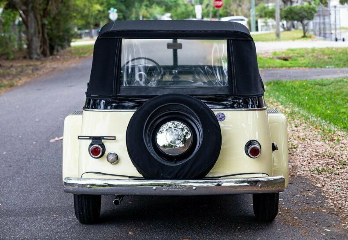 1950 Willys Jeepster - photo 11