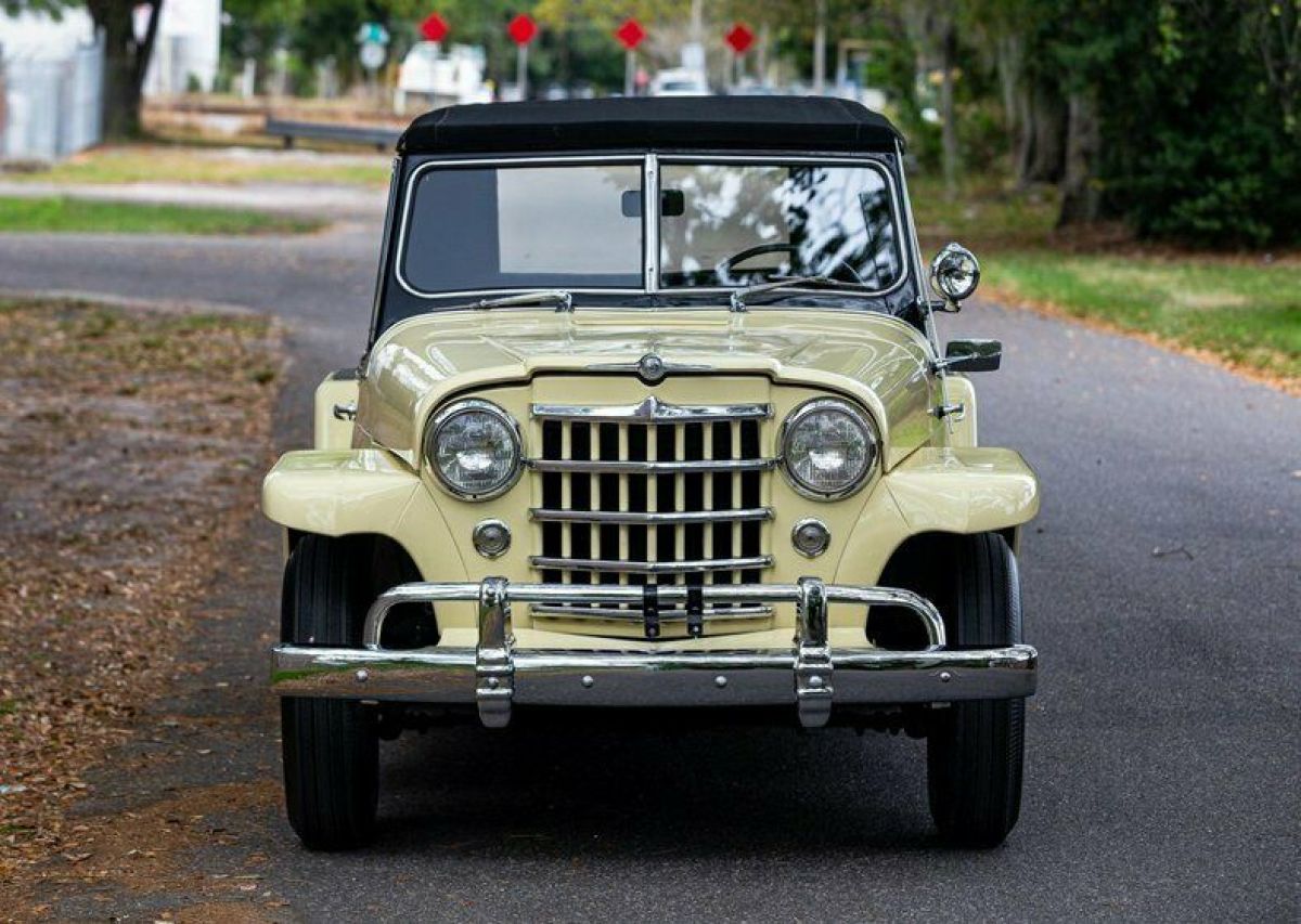 1950 Willys Jeepster - photo 9
