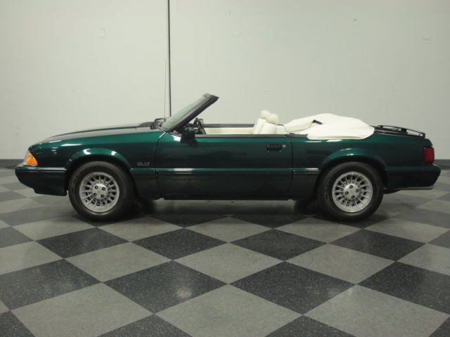 1990 Ford Mustang LX 7-UP Edition - photo 2