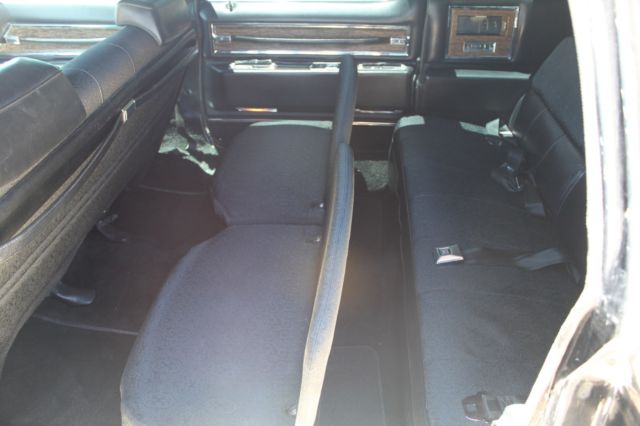 1971 Cadillac Fleetwood limousine - photo 8