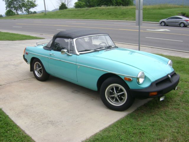 Rare Air Conditioning - New Exhaust - Nice Example - Low Mileage - No Reserve 1977 MG MGB Conv