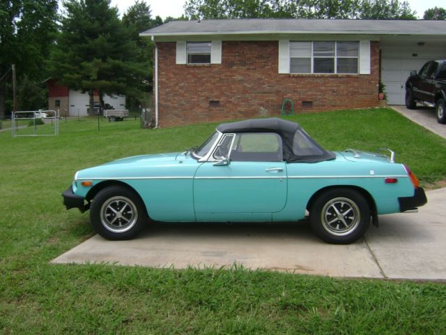 1977 MG MGB Conv - photo 2