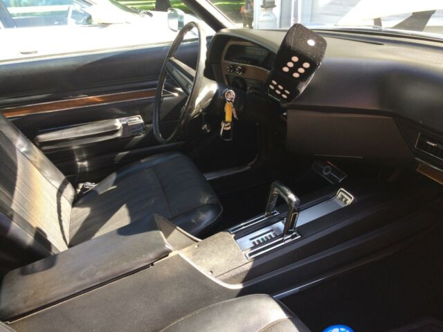 1970 Ford Galaxie XL - Bucket Seats - photo 13