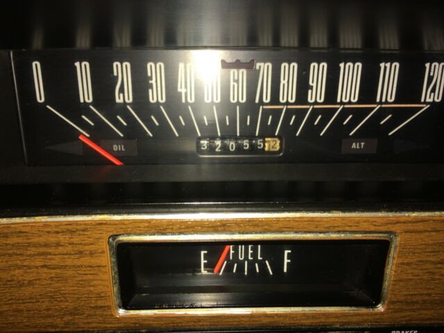 1970 Ford Galaxie XL - Bucket Seats - photo 3