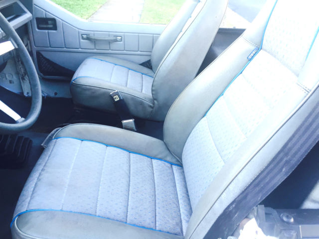 1990 Jeep Wrangler Islander - photo 8