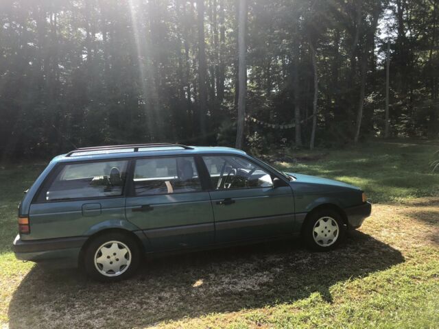 Rare and Unmolested VW Volkswagen 2.0 L 16V Passat 1992 Volkswagen Passat 16V