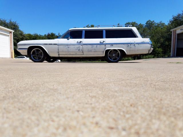 Rare Barn Find Buick LeSabre Estate Wagon 1964 Buick LeSabre Estate Wagon