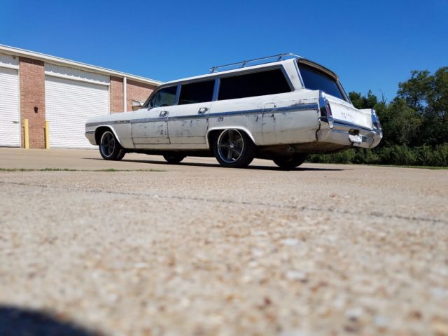 1964 Buick LeSabre Estate Wagon - photo 11