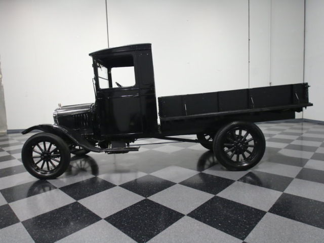 1927 Ford Model T - photo 2