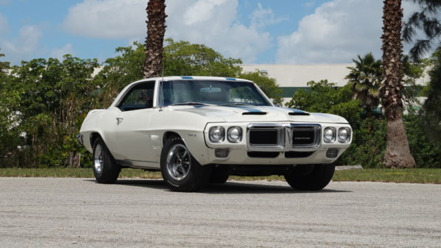 1969 Pontiac Trans Am Four Speed Ram Air III - photo 4