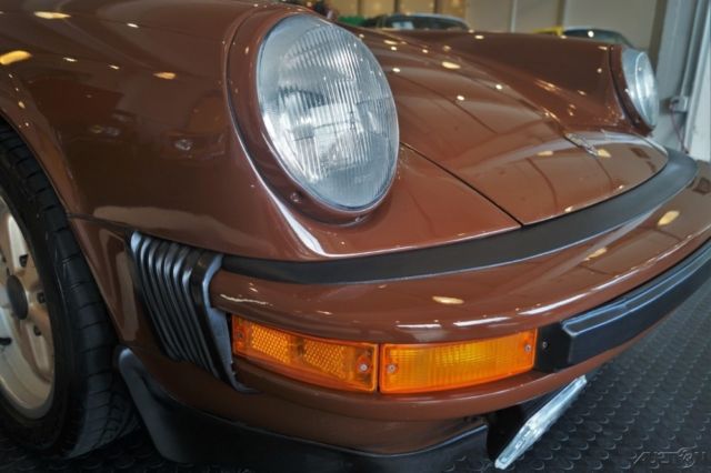 1975 Porsche 911 - photo 10
