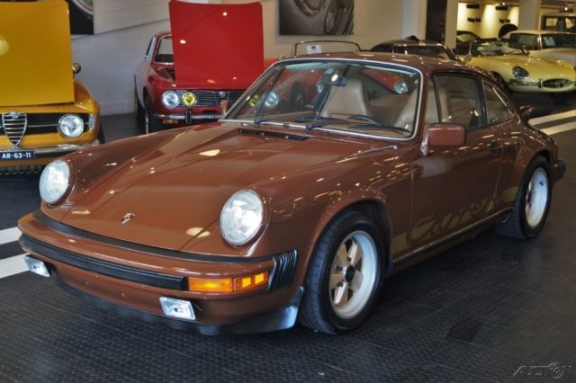 1975 Porsche 911 - photo 3