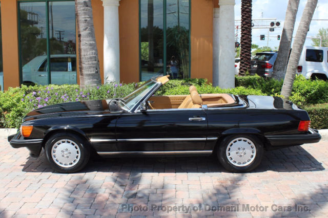 1988 Mercedes-Benz 500-Series RARE BLACK 560SL! SPECTACULAR LOW ORIGINAL MILES R - photo 11