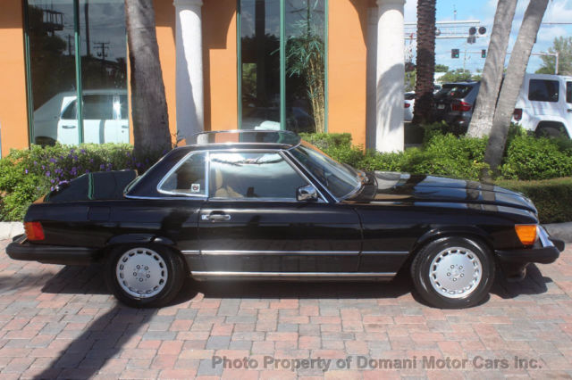 1988 Mercedes-Benz 500-Series RARE BLACK 560SL! SPECTACULAR LOW ORIGINAL MILES R - photo 12