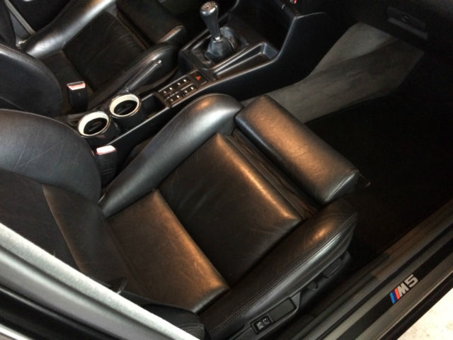 1991 BMW M5 4 door sedan - photo 13