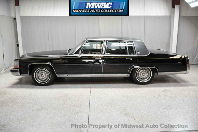 RARE BLACK/BLACK~ONLY 54K MILES~CAROLINA CAR~NEW HEADLINER~AC SERVICED~WOW~ 1989 Cadillac Brougham RARE BLK/BLK LEATHER CLEAN S CAROLINA CAR SERVICED