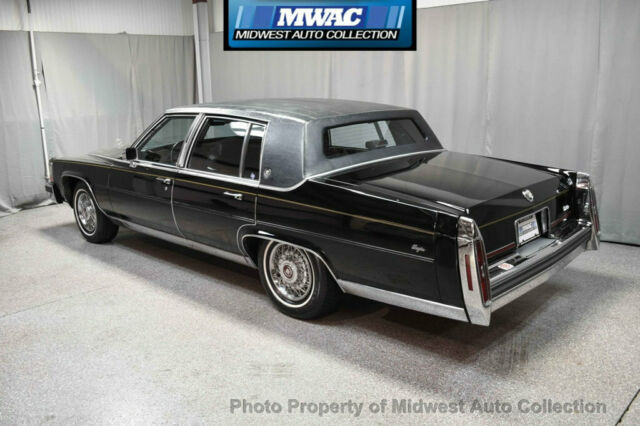 1989 Cadillac Brougham RARE BLK/BLK LEATHER CLEAN S CAROLINA CAR SERVICED - photo 3